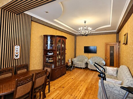 Объявление №6586692 - Баку, м. Ази Асланов, 3-комн., 60 м², 3/17 этаж