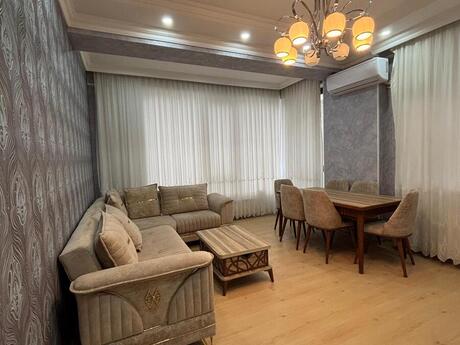 Elan №6420725 - Bakı, 8 Noyabr m., 3 otaqlı, 110 m², 5/20 mərtəbə