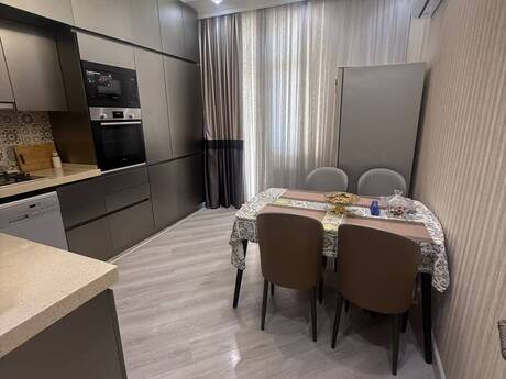 Elan №6586937 - Bakı, 8 Noyabr m., 4 otaqlı, 178 m², 13/18 mərtəbə