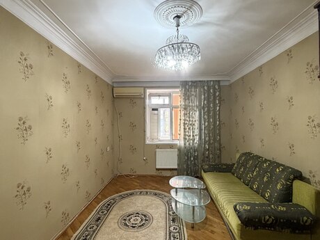 Elan №6587350 - Bakı, Bakıxanov q., 2 otaqlı, 60 m², 4/5 mərtəbə
