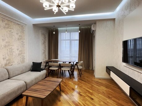 Elan №6587809 - Bakı, Qara Qarayev m., 2 otaqlı, 85 m², 14/15 mərtəbə