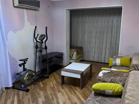 Elan №6588210 - Bakı, Nərimanov r., 4 otaqlı, 100 m², 4/9 mərtəbə
