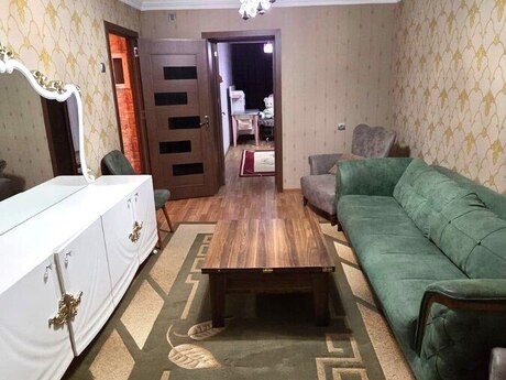 Elan №6588311 - Bakı, Neftçilər m., 3 otaqlı, 72 m², 4/5 mərtəbə