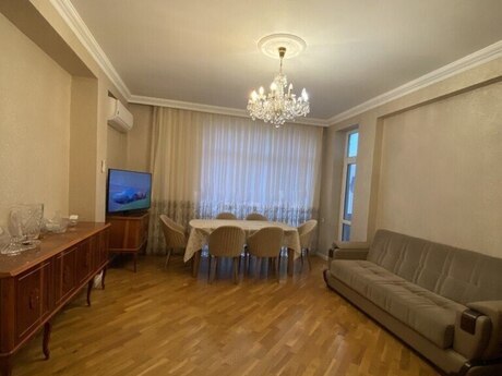 Elan №6588814 - Bakı, Nəriman Nərimanov m., 2 otaqlı, 90 m², 17/19 mərtəbə