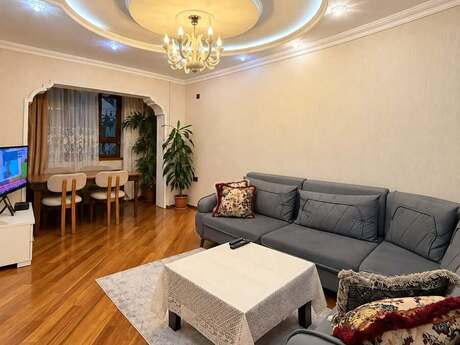 Elan №6589211 - Bakı, Xalqlar Dostluğu m., 3 otaqlı, 85 m², 4/10 mərtəbə