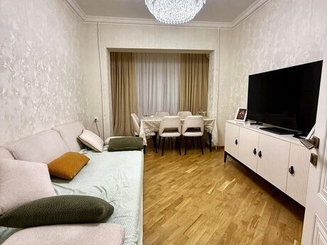 Elan №6589269 - Bakı, Nəsimi m., 3 otaqlı, 80 m², 5/9 mərtəbə