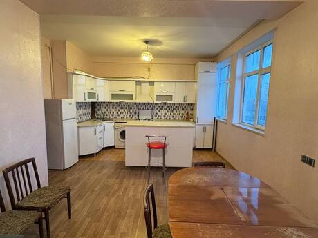 Объявление №6589632 - Баку, пос. Масазыр, 2-комн., 44 м², 2/9 этаж