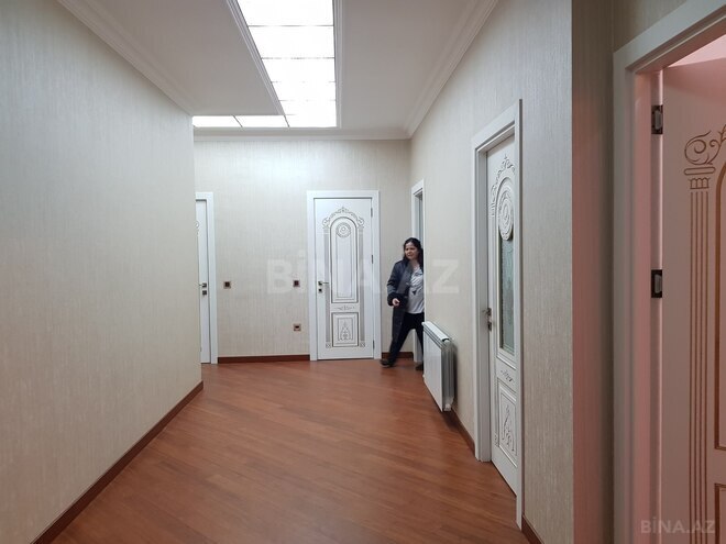Продаётся 3-комн. новостройка 156 м², Хатаинский р., photo 16 from 32