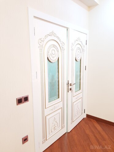 Продаётся 3-комн. новостройка 156 м², Хатаинский р., photo 10 from 32