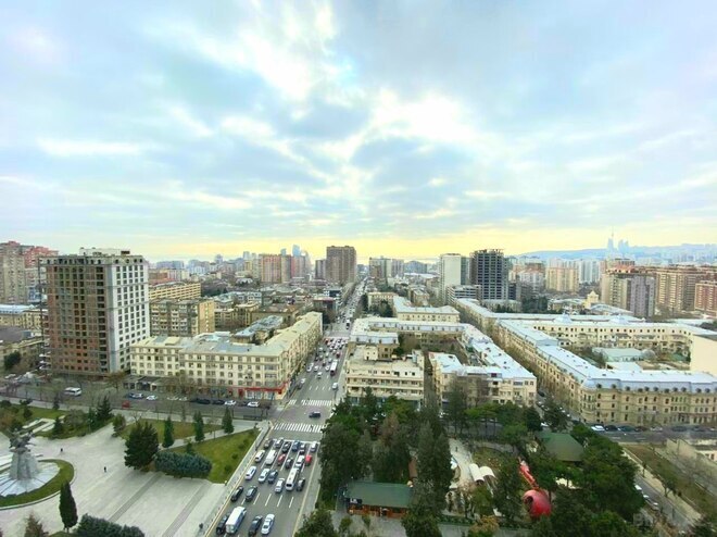 Сдаётся 3-комн. новостройка 230 м², Насиминский  р., photo 13 from 22