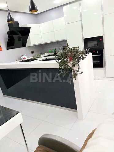 Сдаётся 4-комн. новостройка 180 м², м. 28 мая, photo 7 from 13