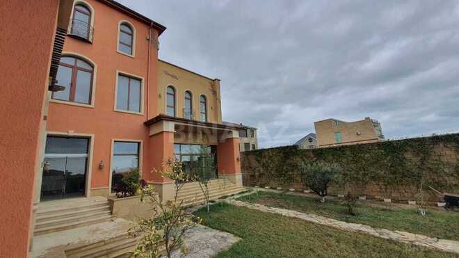 10-комн. дом/дача - пос. Бадамдар - 2000 м² (2)
