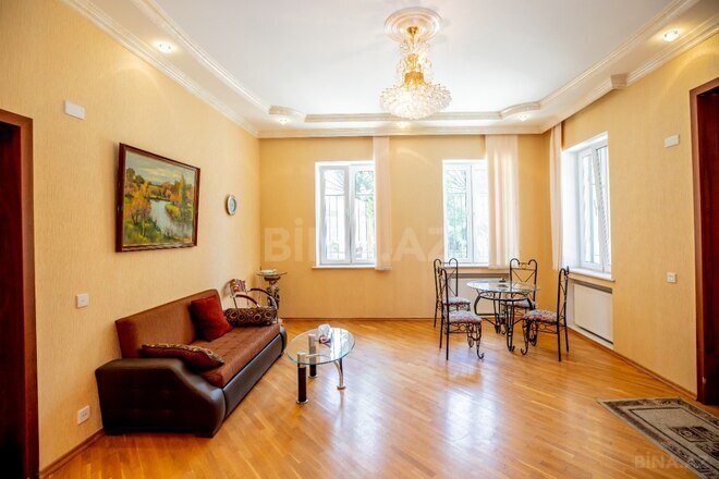 Продаётся 6-комн. дом/дача 460 м², пос. Бадамдар, photo 13 from 28