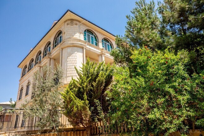 Продаётся 6-комн. дом/дача 460 м², пос. Бадамдар, photo 9 from 28