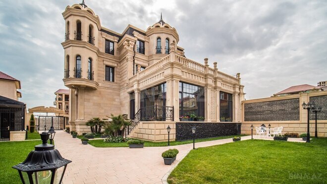 Satılır 7 otaqlı həyət evi/bağ evi 730 m², Badamdar q., photo 1 from 32