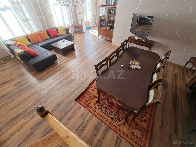 8-комн. дом/дача - пос. Бильгях - 500 м² (17)
