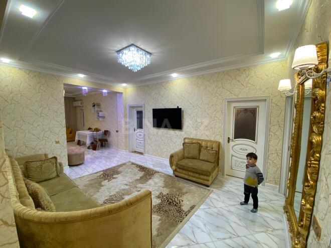3 otaqlı yeni tikili - İnşaatçılar m. - 144 m² (13)