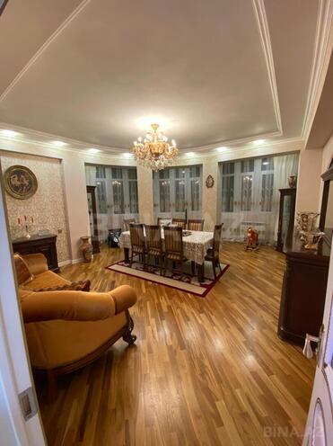 3 otaqlı yeni tikili - İnşaatçılar m. - 144 m² (2)