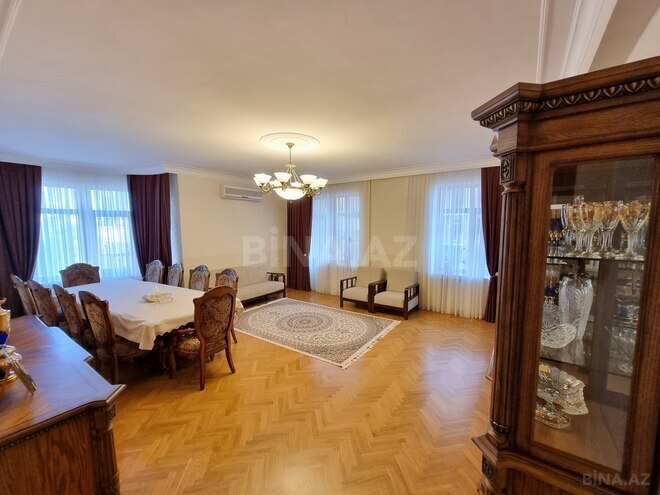 Продаётся 4-комн. новостройка 171 м², Насиминский  р., photo 1 from 32