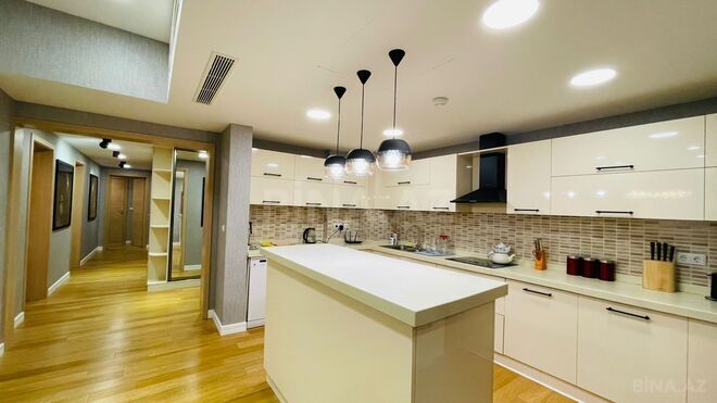 İcarəyə verilir 4 otaqlı yeni tikili 185 m², Nəsimi r., photo 10 from 17