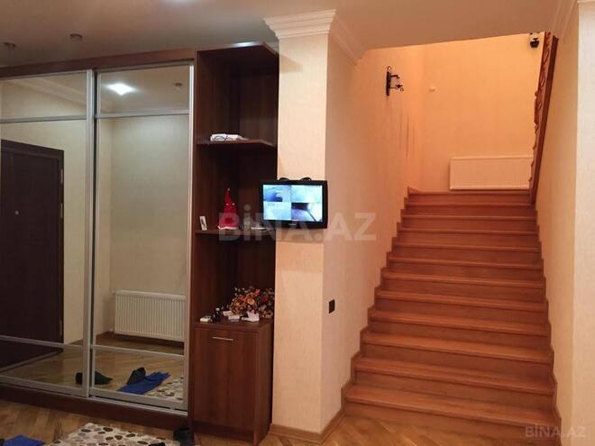 5 otaqlı həyət evi/bağ evi - Bakıxanov q. - 220 m² (12)