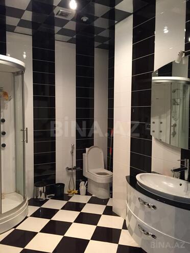 5 otaqlı həyət evi/bağ evi - Bakıxanov q. - 220 m² (14)