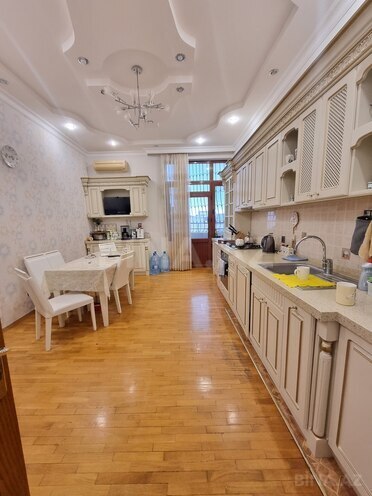 Продаётся 4-комн. новостройка 215 м², Насиминский  р., photo 7 from 13
