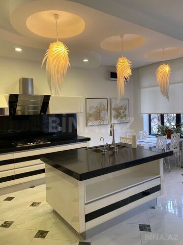 6 otaqlı həyət evi/bağ evi - Şüvəlan q. - 350 m² (21)