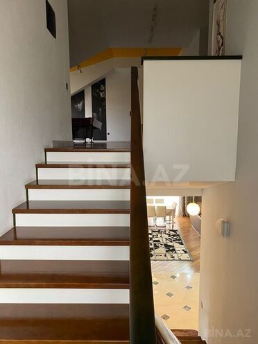 6 otaqlı həyət evi/bağ evi - Şüvəlan q. - 350 m² (18)