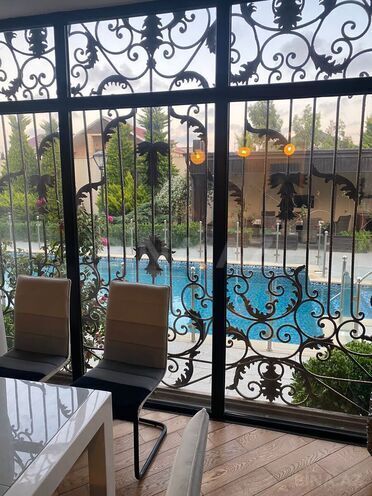 6 otaqlı həyət evi/bağ evi - Şüvəlan q. - 350 m² (5)
