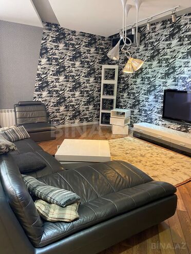 6 otaqlı həyət evi/bağ evi - Şüvəlan q. - 350 m² (22)