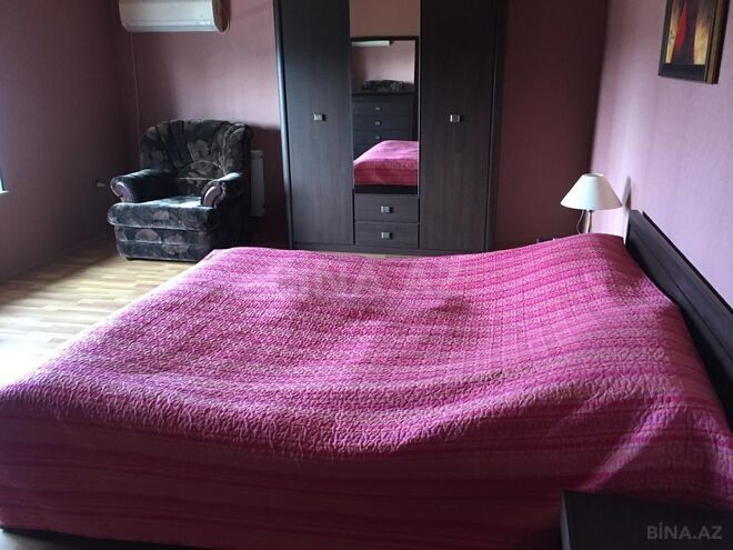 4 otaqlı həyət evi/bağ evi - Buzovna q. - 250 m² (25)