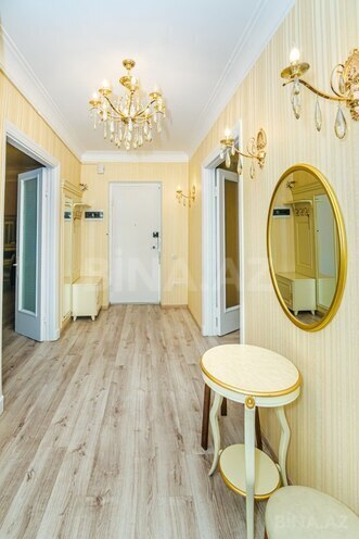 Сдаётся 3-комн. вторичка 120 м², м. Сахил, photo 14 from 32