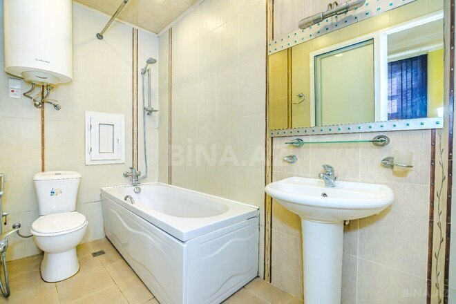 İcarəyə verilir 2 otaqlı köhnə tikili 70 m², Sahil m., photo 29 from 32