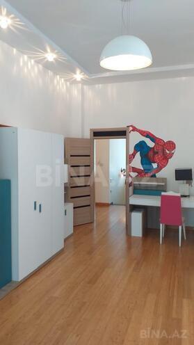 7 otaqlı həyət evi/bağ evi - Şüvəlan q. - 360 m² (18)