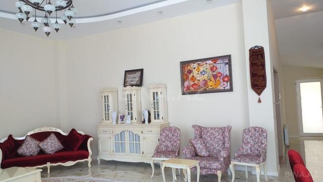 7 otaqlı həyət evi/bağ evi - Şüvəlan q. - 360 m² (14)