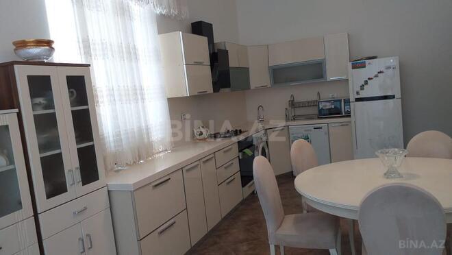 7 otaqlı həyət evi/bağ evi - Şüvəlan q. - 360 m² (13)