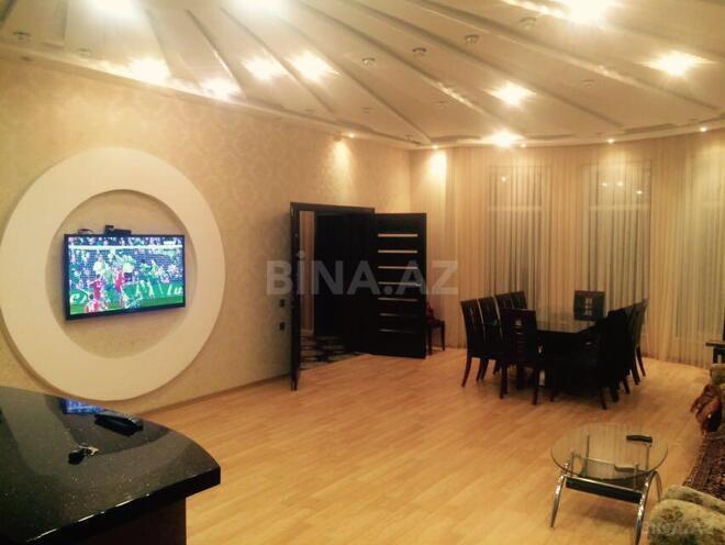 5 otaqlı həyət evi/bağ evi - Mərdəkan q. - 350 m² (13)