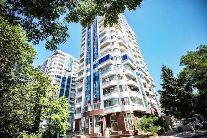 Продаётся 4-комн. новостройка 207 м², Насиминский  р., photo 1 from 26