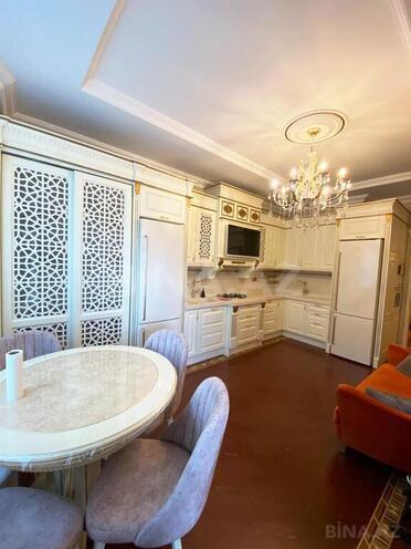 Продаётся 4-комн. новостройка 207 м², Насиминский  р., photo 11 from 26