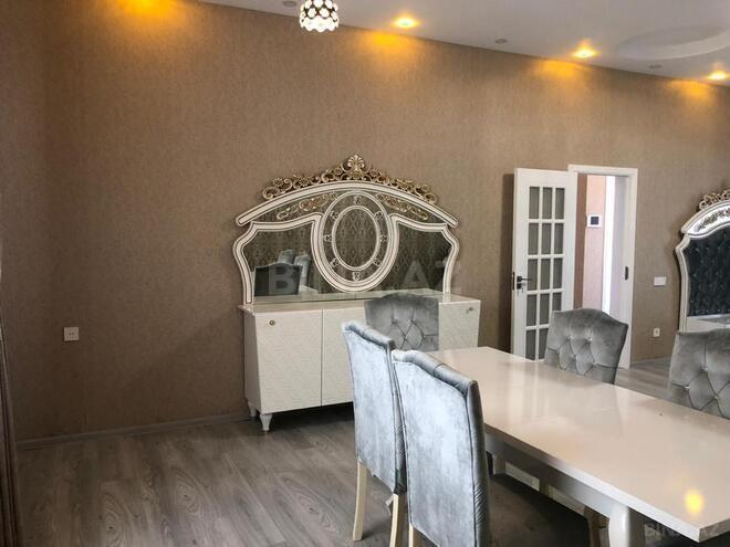 5 otaqlı həyət evi/bağ evi - Mərdəkan q. - 220 m² (23)