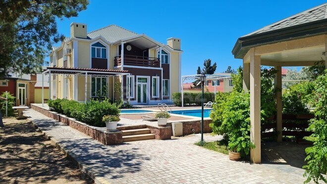 Həyət evi/Bağ evi - Mərdəkan q. - 350 m² (2)