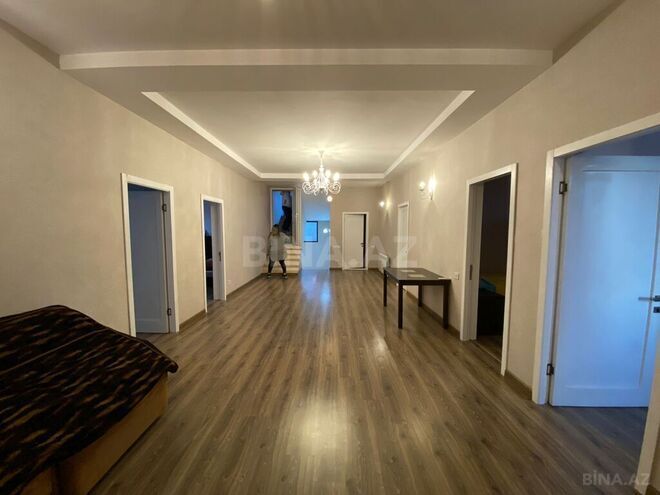 9-комн. дом/дача - пос. Бадамдар - 600 м² (10)