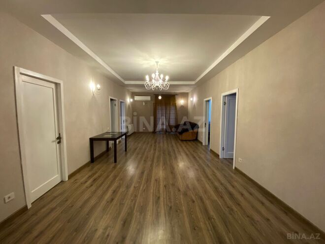 9-комн. дом/дача - пос. Бадамдар - 600 м² (16)