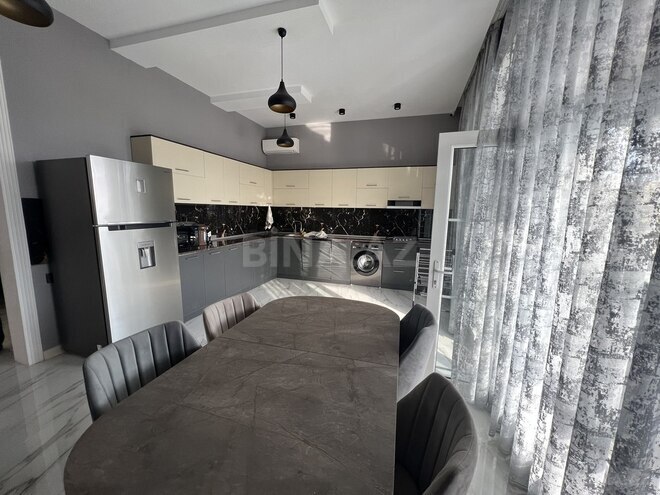 4 otaqlı həyət evi/bağ evi - Mərdəkan q. - 200 m² (22)