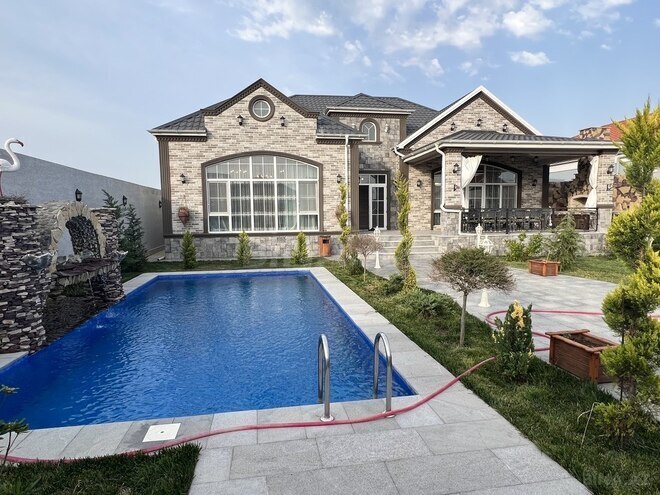 4 otaqlı həyət evi/bağ evi - Mərdəkan q. - 200 m² (1)