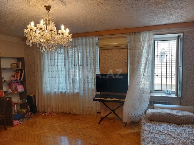 2 otaqlı köhnə tikili - 28 May m. - 70 m² (4)