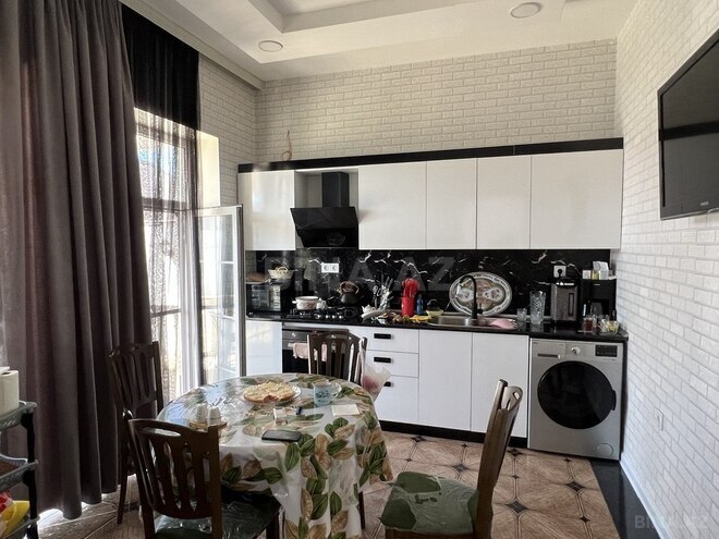 4 otaqlı həyət evi/bağ evi - Mərdəkan q. - 150 m² (21)
