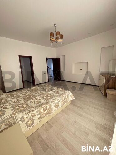 7 otaqlı həyət evi/bağ evi - Şüvəlan q. - 300 m² (18)