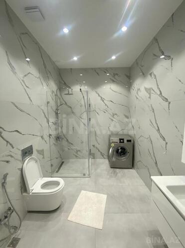 4 otaqlı həyət evi/bağ evi - Şüvəlan q. - 250 m² (25)